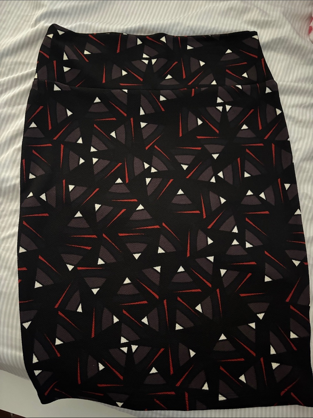 LuLaRoe Black Pencil Skirt with Red, White & Gray Geometric Print